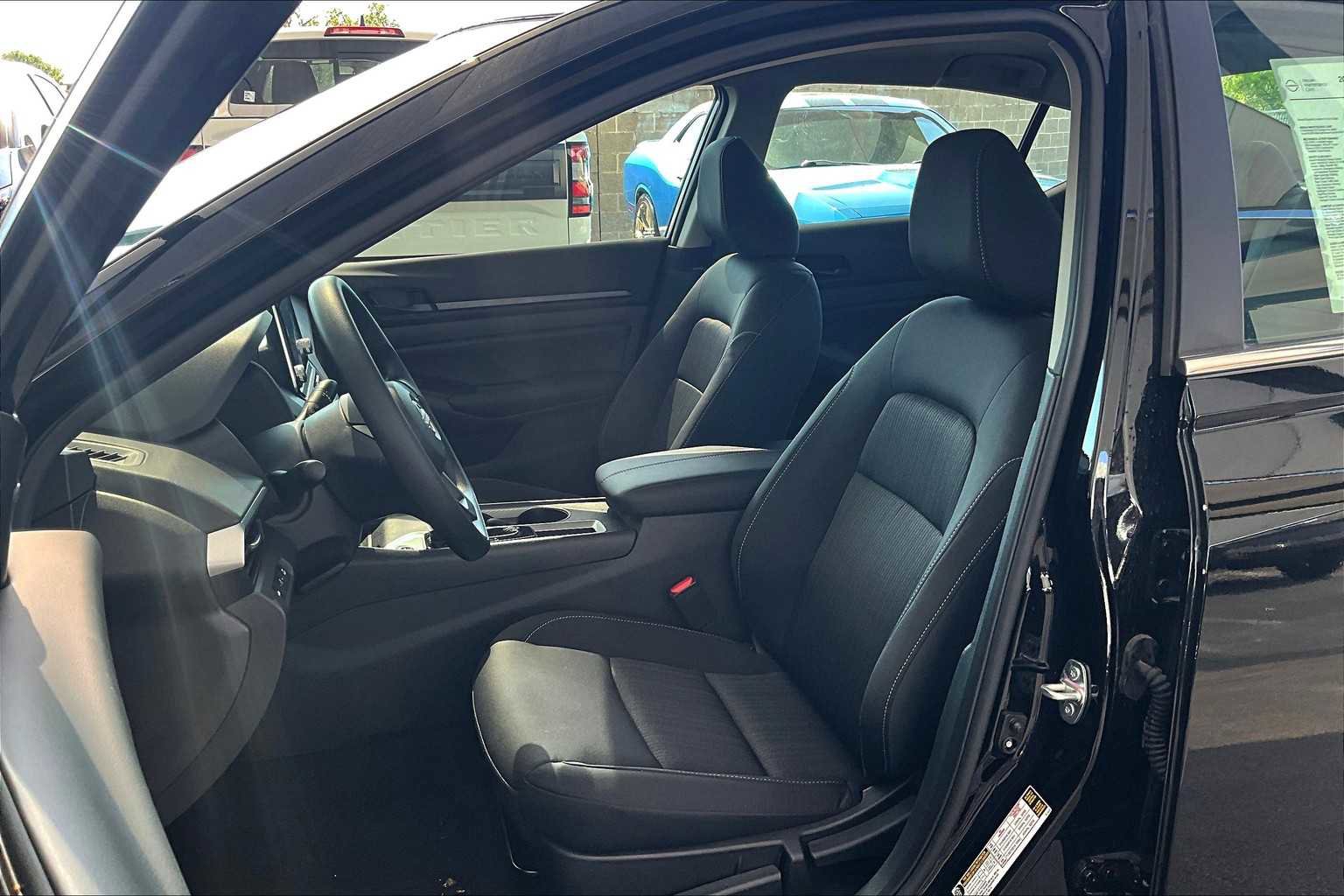 New 2025 Nissan Altima 2.5 S image 15