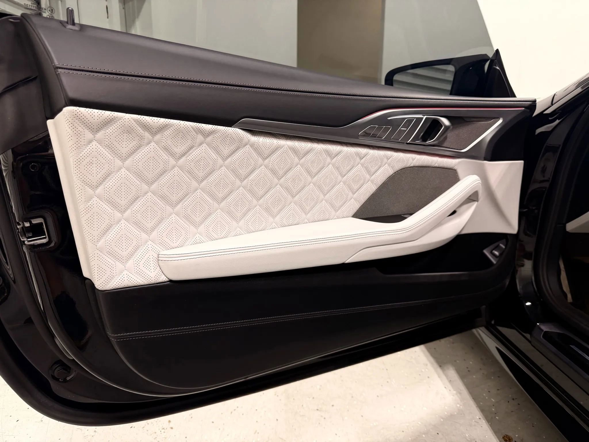 Used 2025 BMW M8 Competition image 36