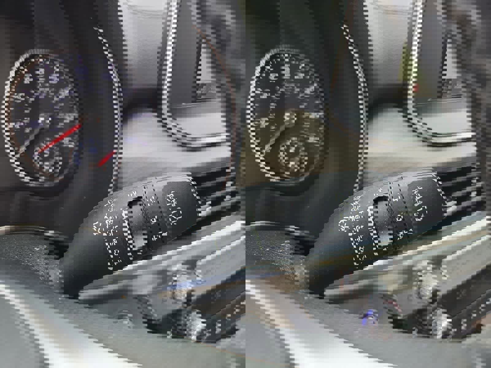 Used 2022 Kia Telluride EX w/ EX Premium Package image 25