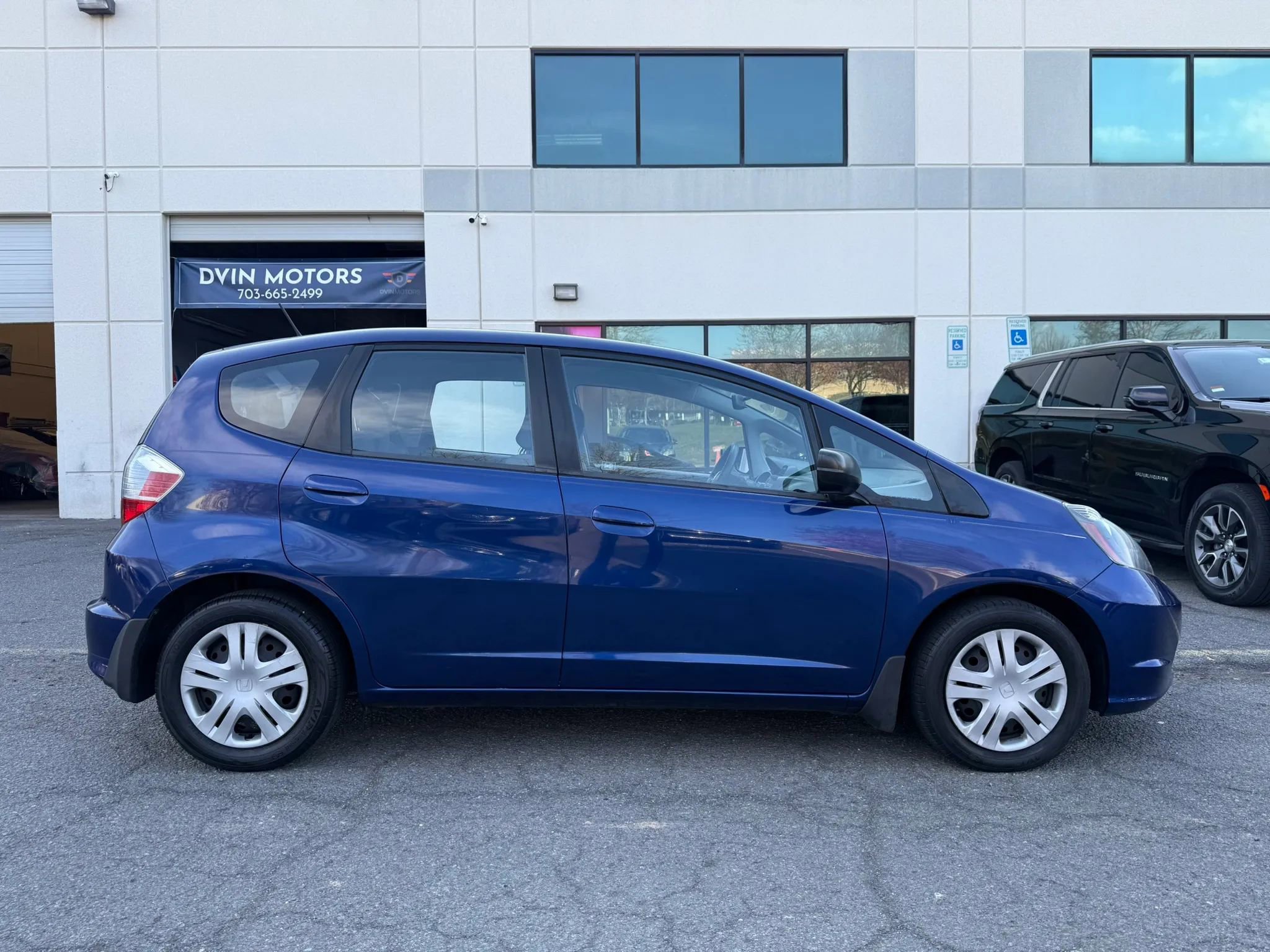 Used 2011 Honda Fit image 3