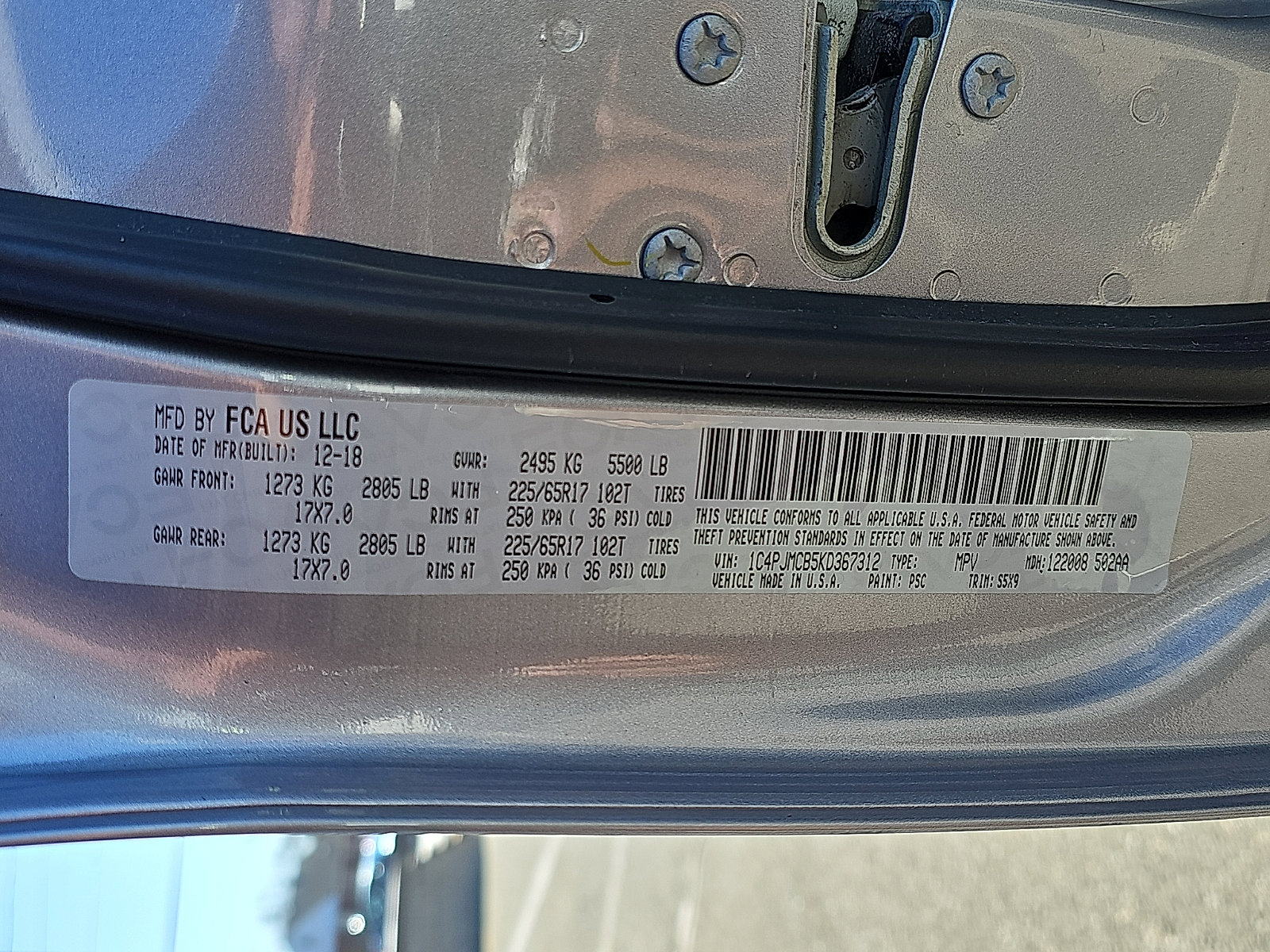 Used 2019 Jeep Cherokee Latitude w/ Popular Appearance Group image 25