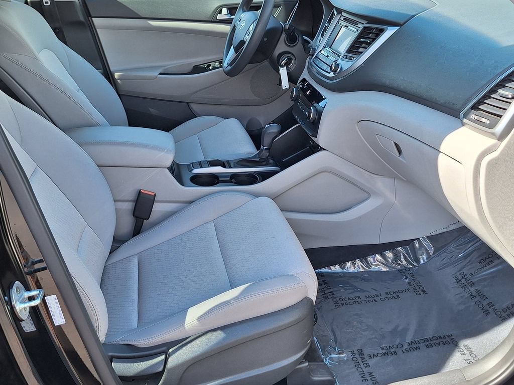 Used 2017 Hyundai Tucson SE w/ SE Popular Package 02 FWD image 22