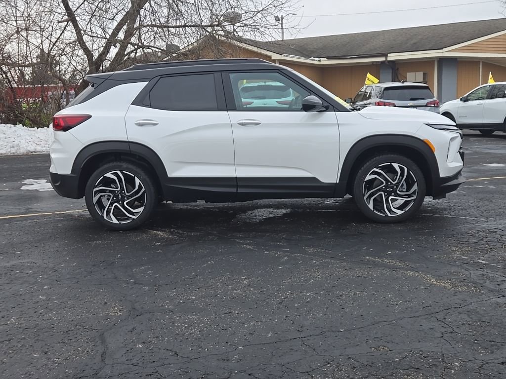 New 2026 Chevrolet TrailBlazer RS w/ Convenience Package image 2