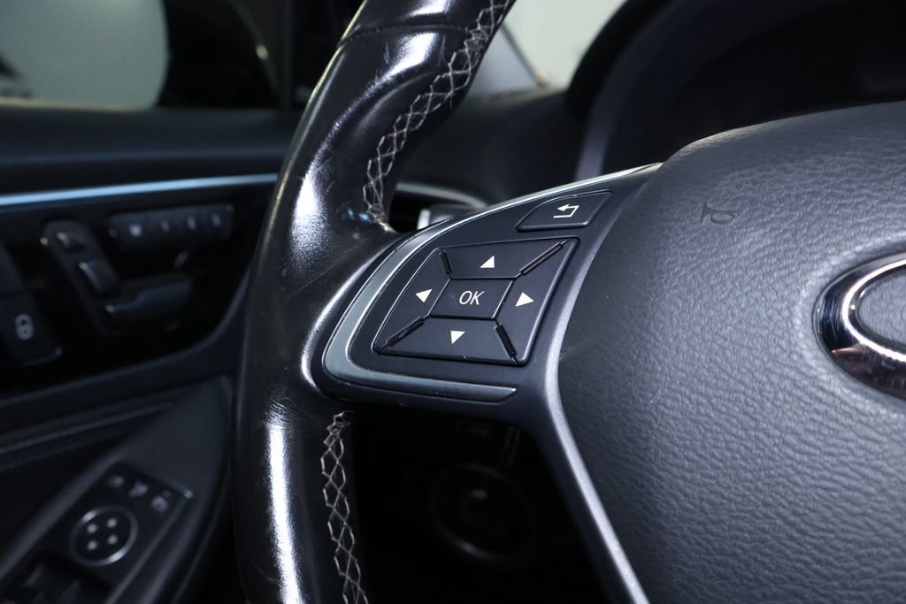 Used 2019 INFINITI QX30 AWD w/ Proassist Package image 21