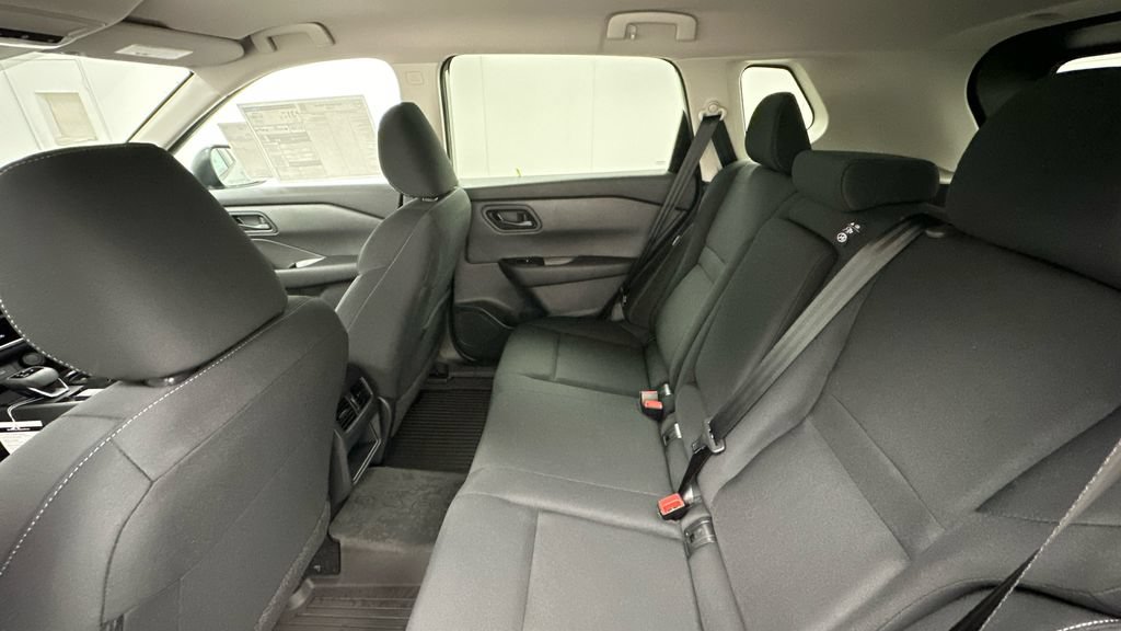 Certified 2024 Nissan Rogue S AWD/4WD image 10