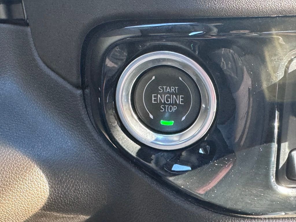 Used 2024 Chevrolet Silverado 1500 LTZ image 6