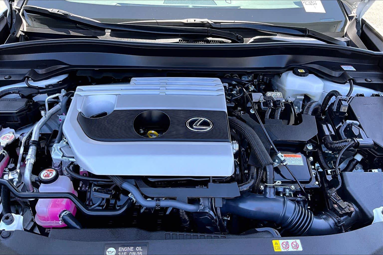 Certified 2024 Lexus UX 250h FWD image 30