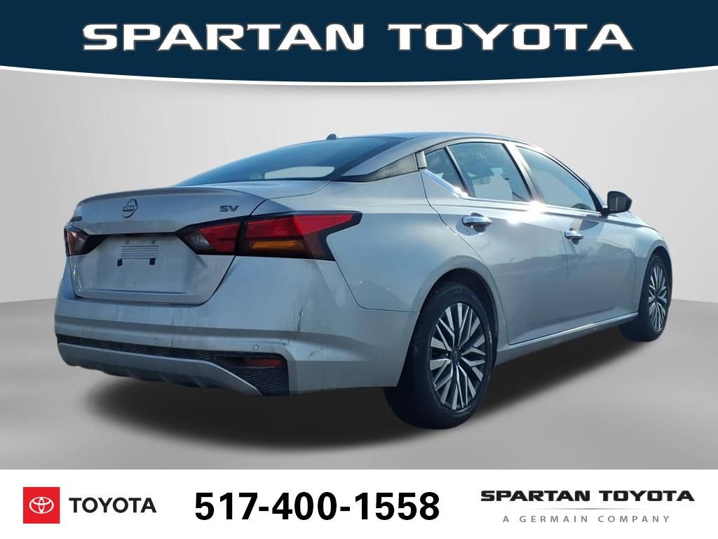 Used 2024 Nissan Altima 2.5 SV image 7