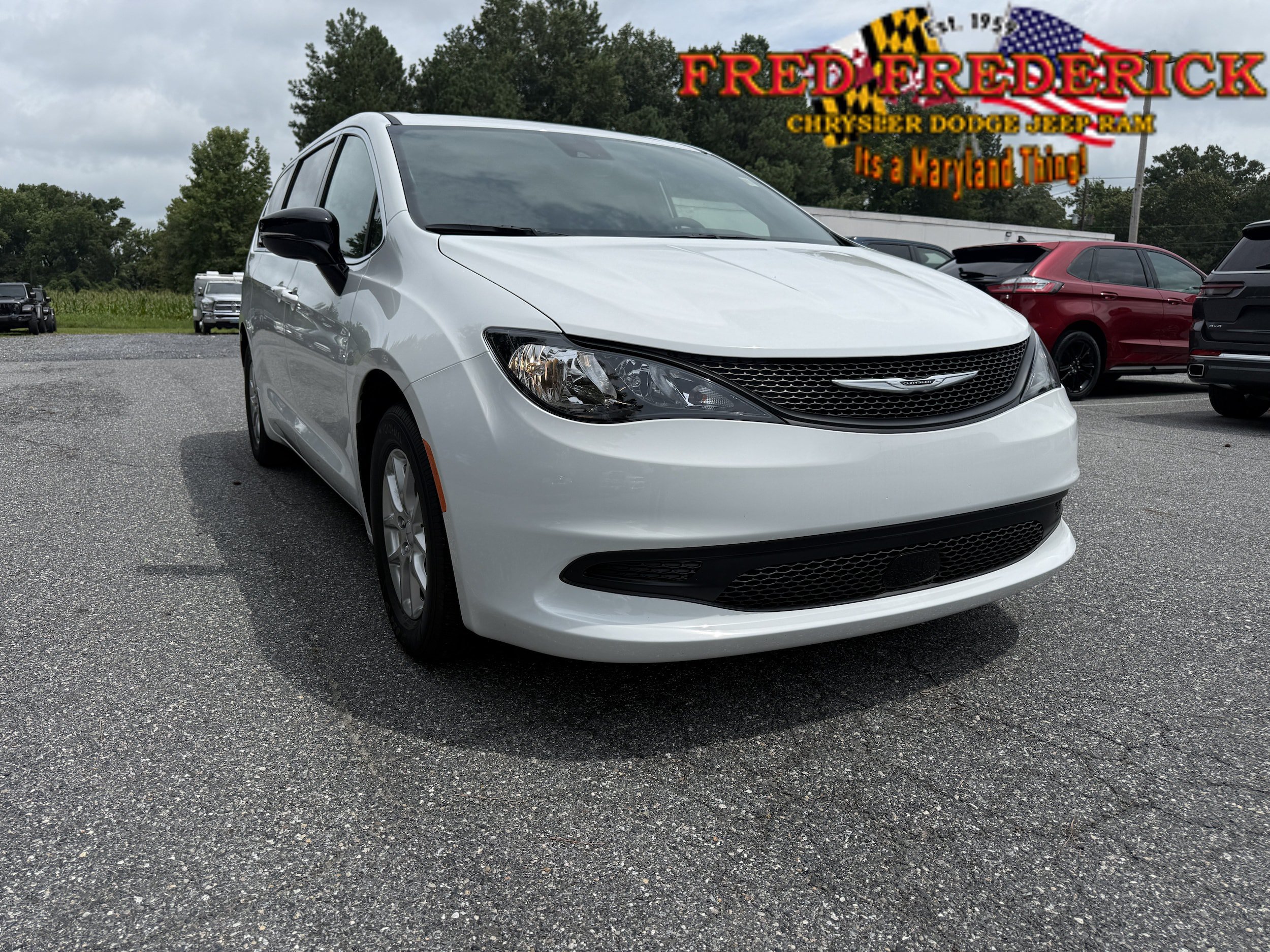 New 2027 Chrysler Pacifica LX