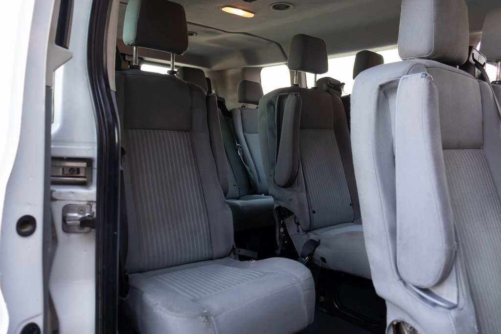 Used 2019 Ford Transit 350 XLT image 23