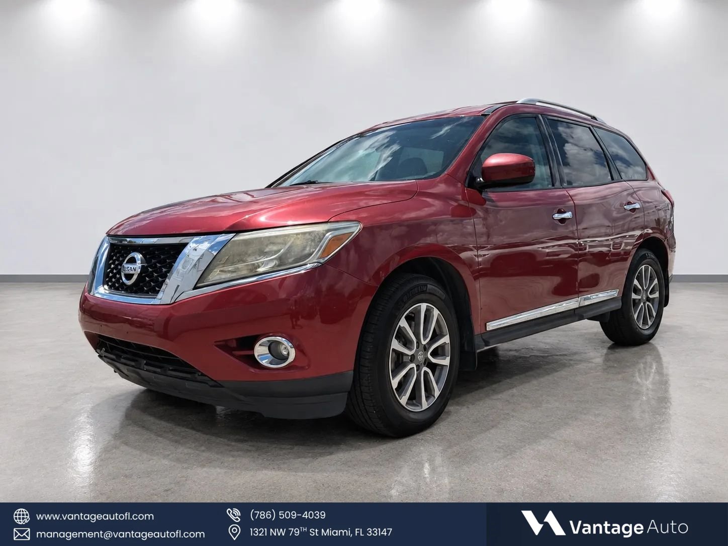 Used 2016 Nissan Pathfinder SL AWD/4WD image 1