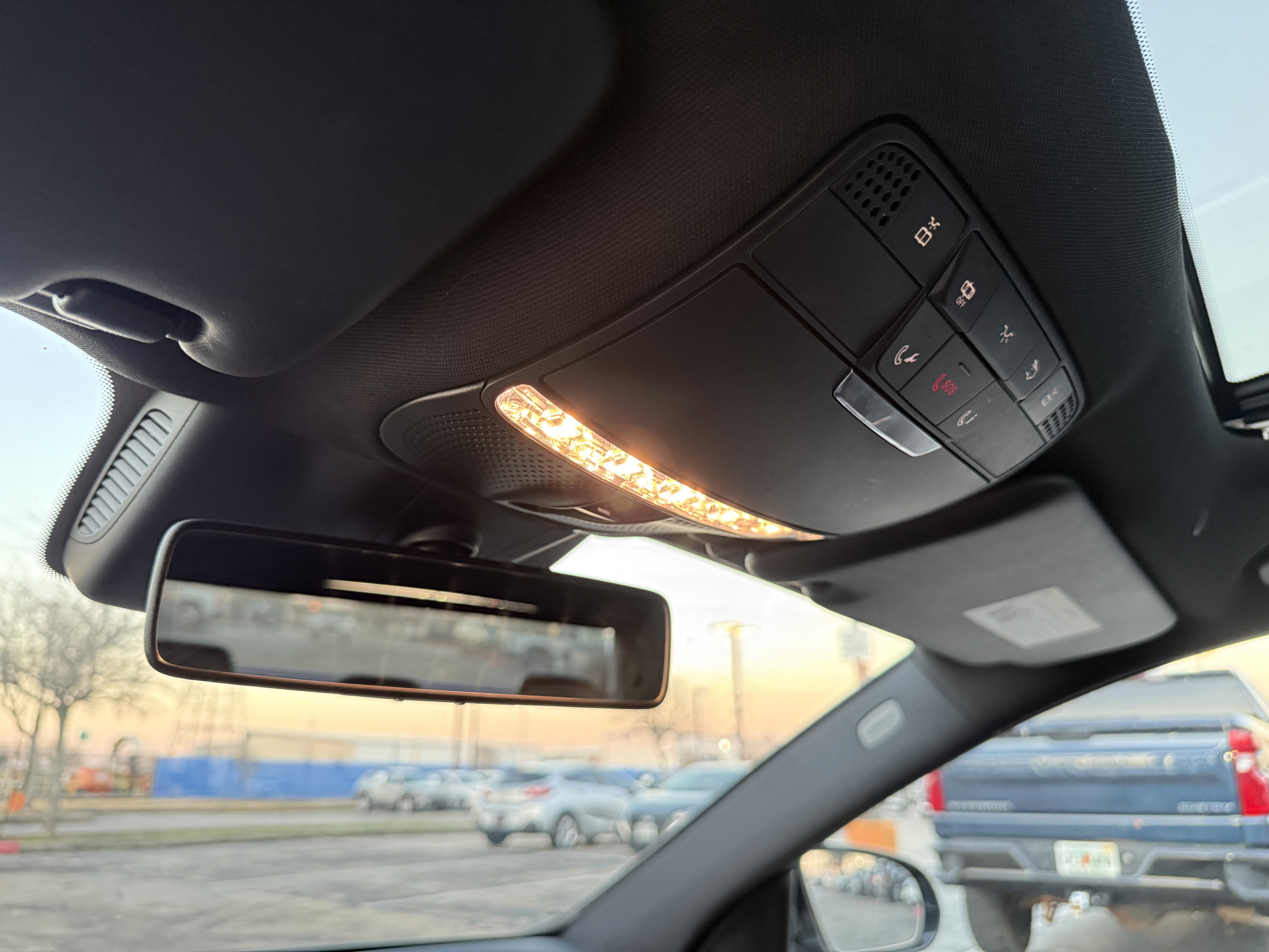 Used 2018 Mercedes-Benz E 300 image 31