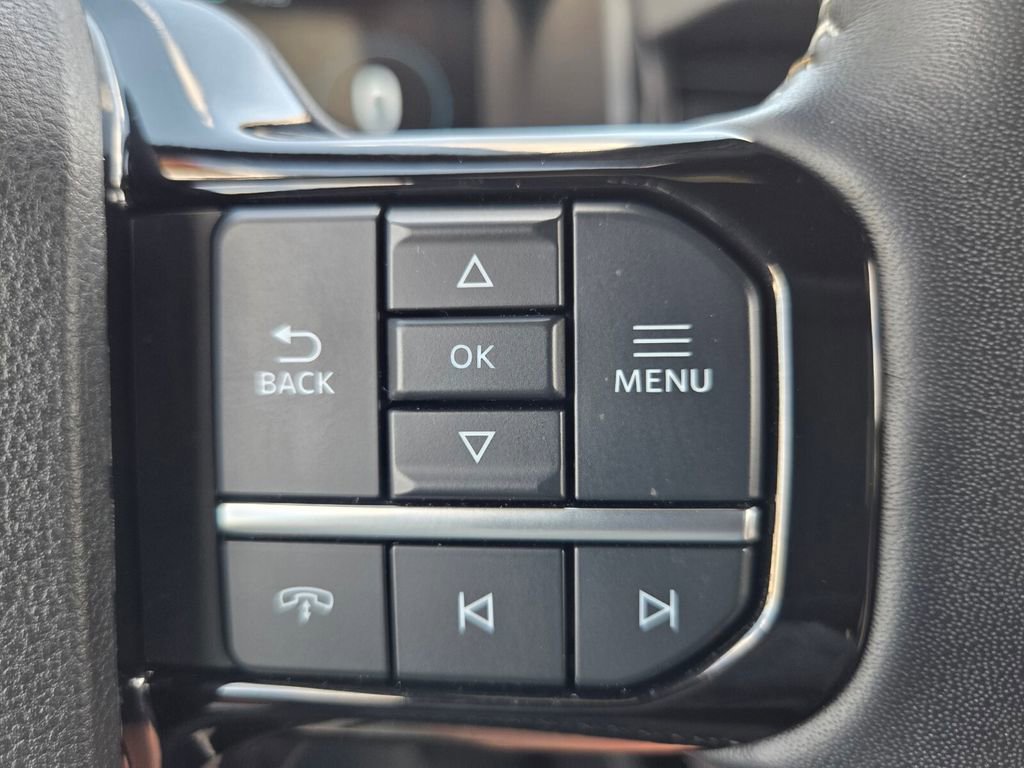 Used 2023 Ford F150 Lightning Platinum AWD/4WD image 20