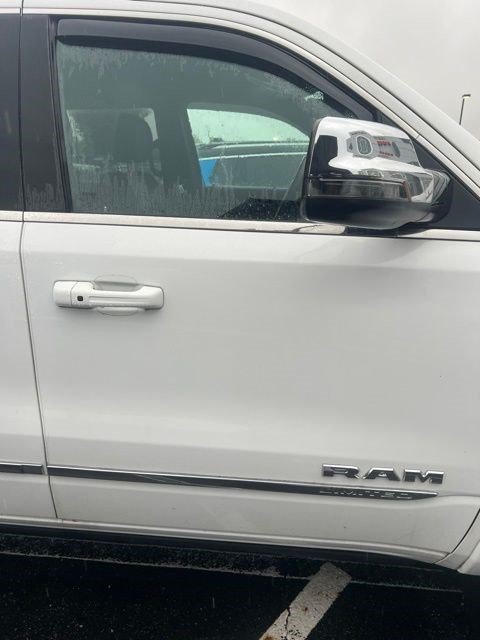 Used 2024 RAM 1500 Limited AWD/4WD image 5