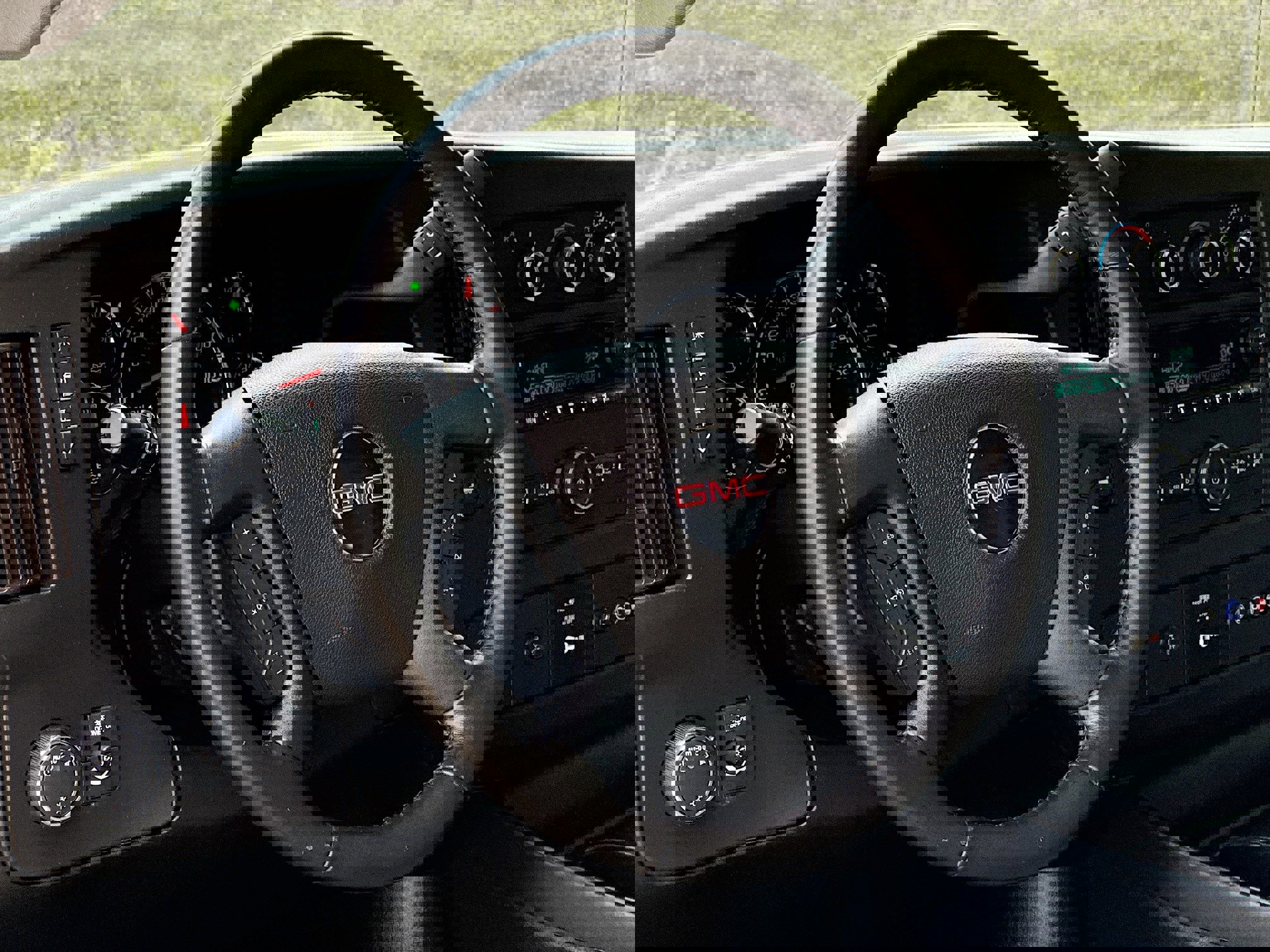 Used 2022 GMC Savana 3500 w/ Power Convenience Package image 19