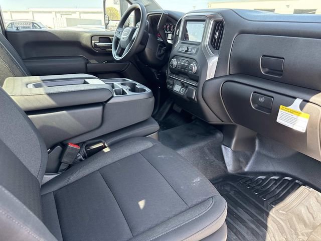 New 2026 GMC Sierra 3500 Pro w/ Convenience Package image 18