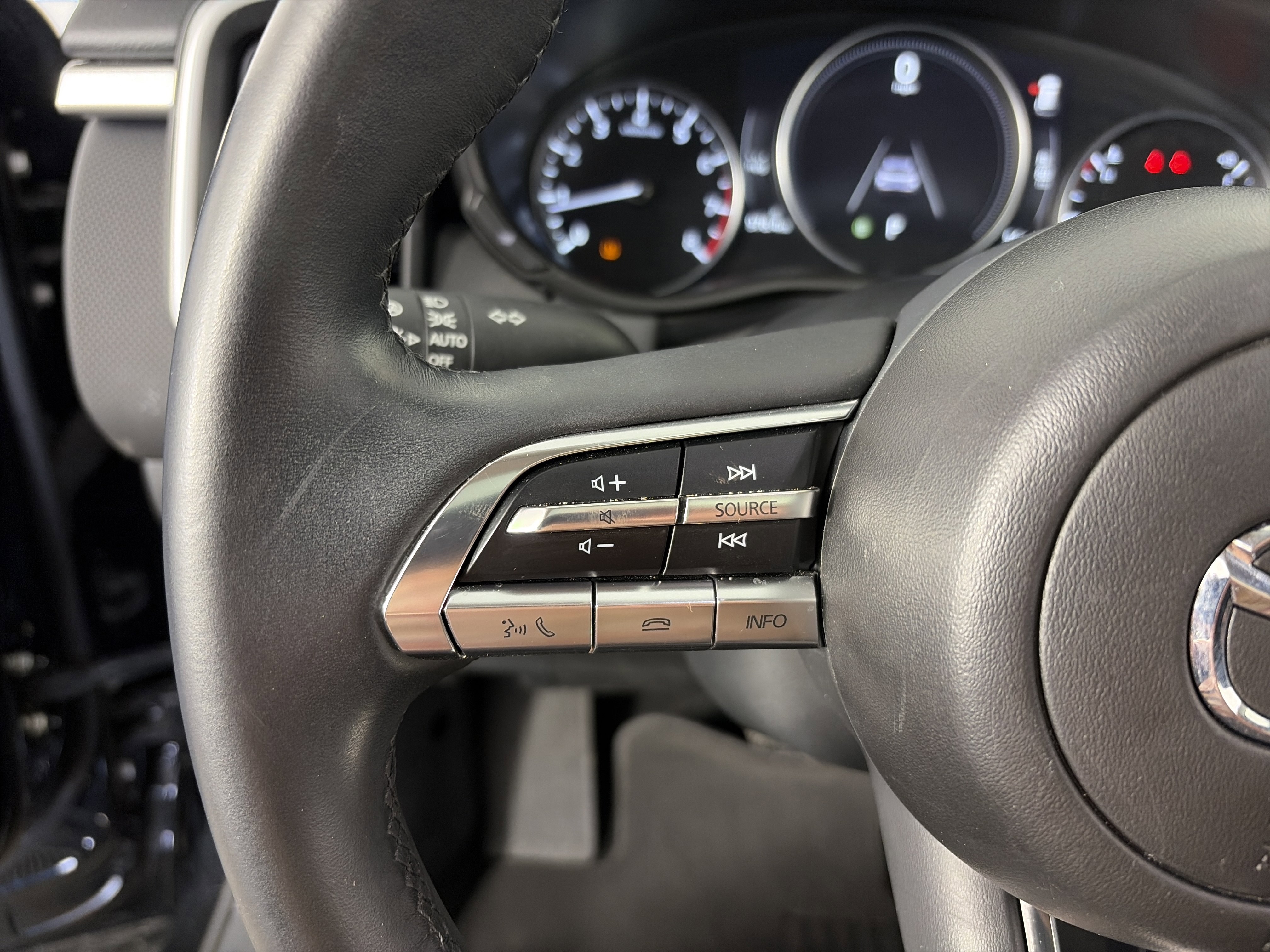 Used 2025 MAZDA CX-50 AWD 2.5 S w/ Premium Package image 29