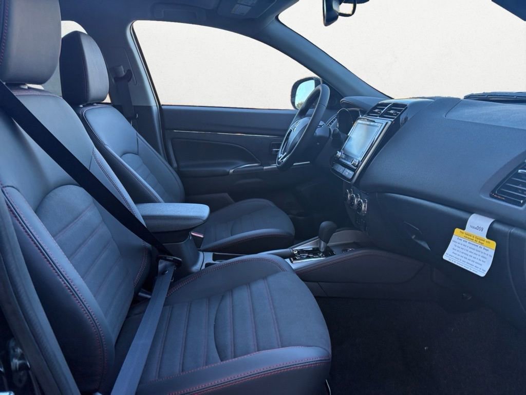 New 2026 Mitsubishi Outlander Sport SE image 12