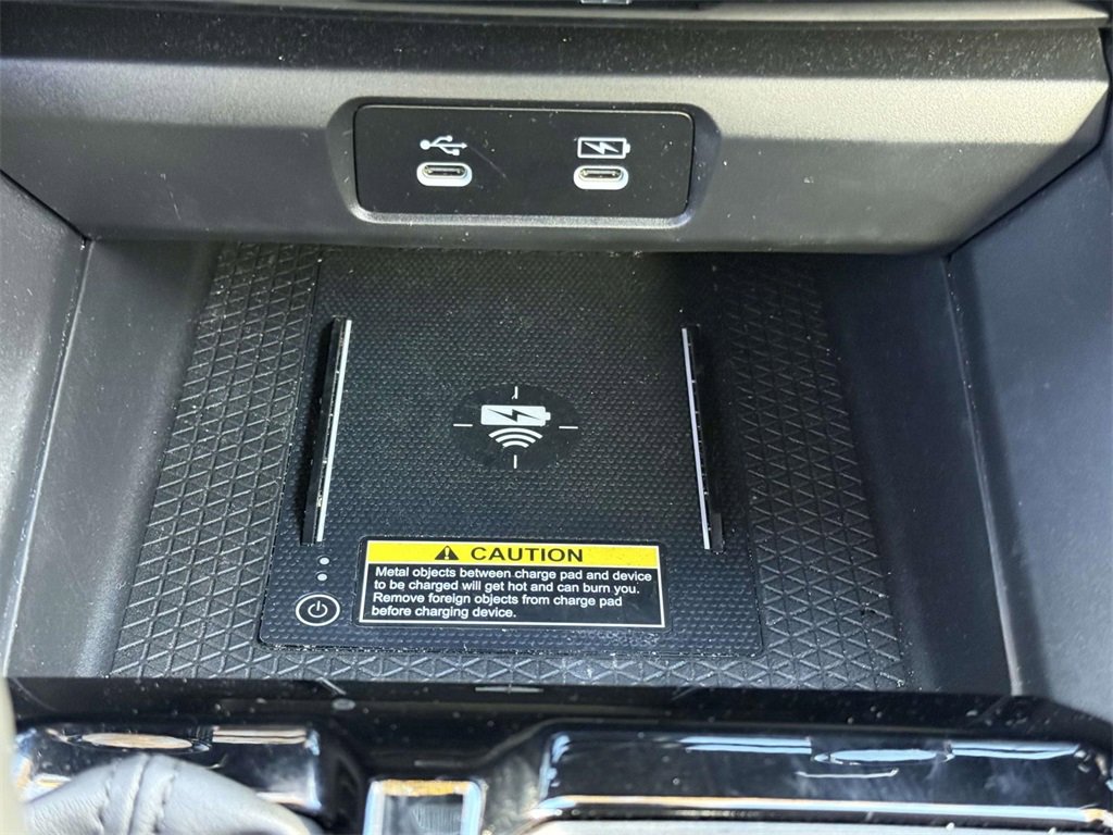 Used 2023 Honda Accord Touring image 18