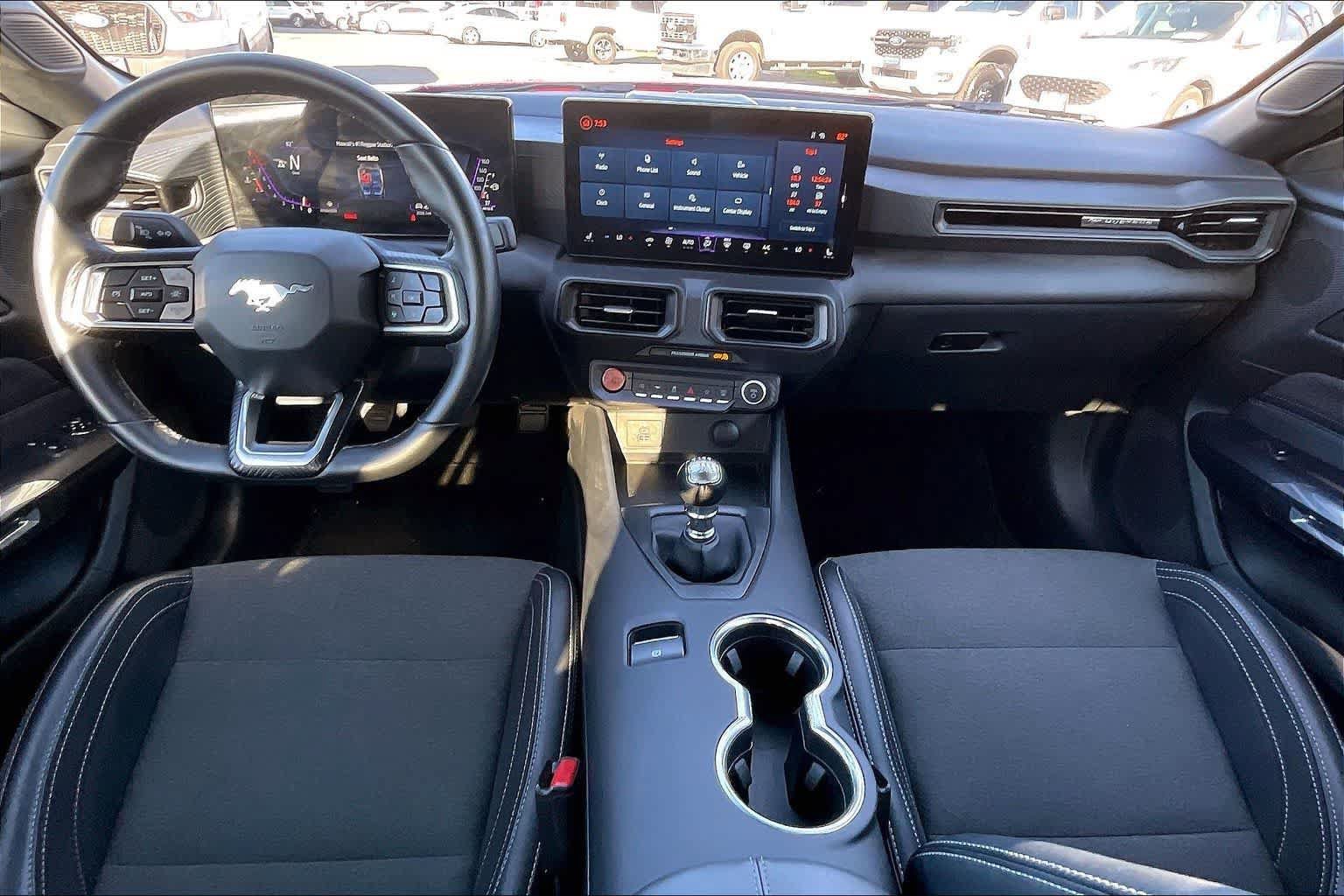 Used 2025 Ford Mustang GT RWD image 10