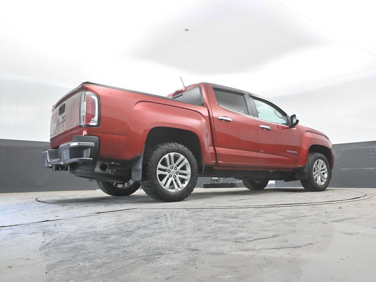 Used 2015 GMC Canyon SLT w/ Driver Alert Package AWD/4WD image 34