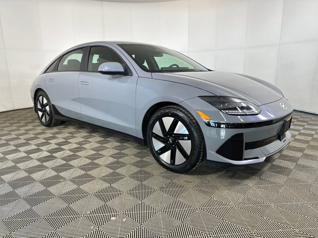 Used 2024 Hyundai Ioniq 6 SE image 2