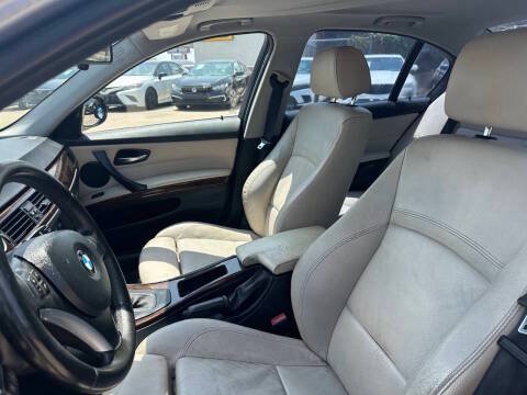 Used 2011 BMW 328i Sedan RWD image 19
