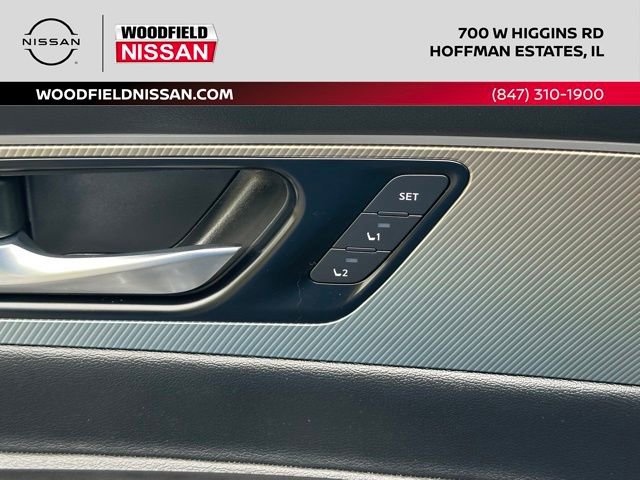 Certified 2025 Nissan Murano SL AWD/4WD image 22