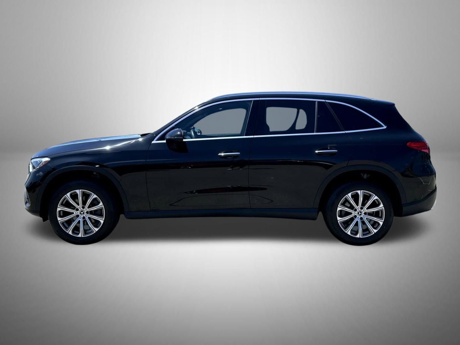 Used 2024 Mercedes-Benz GLC 300 GLC 300 image 8