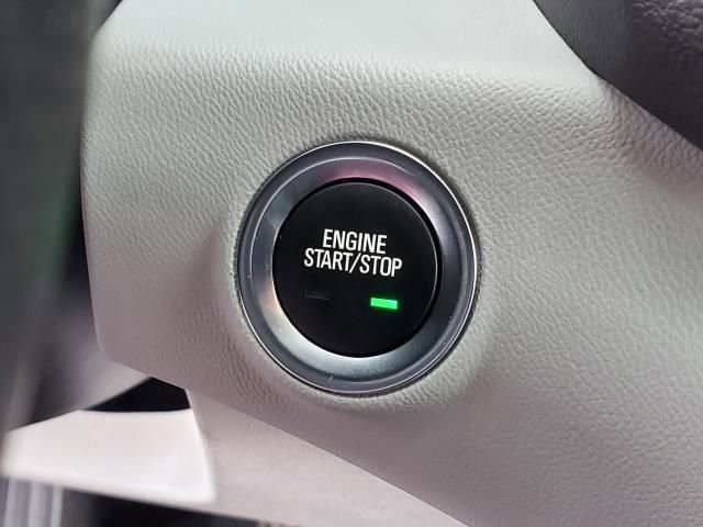 Used 2023 GMC Terrain SLE w/ LPO, Floor Liner Package image 27