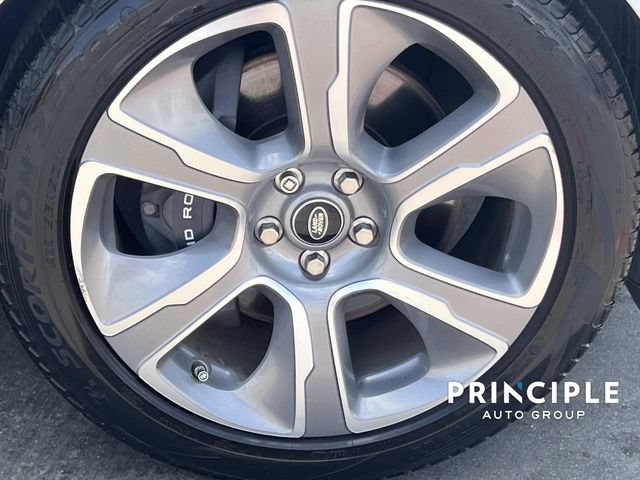 Used 2019 Land Rover Range Rover Supercharged AWD/4WD image 4