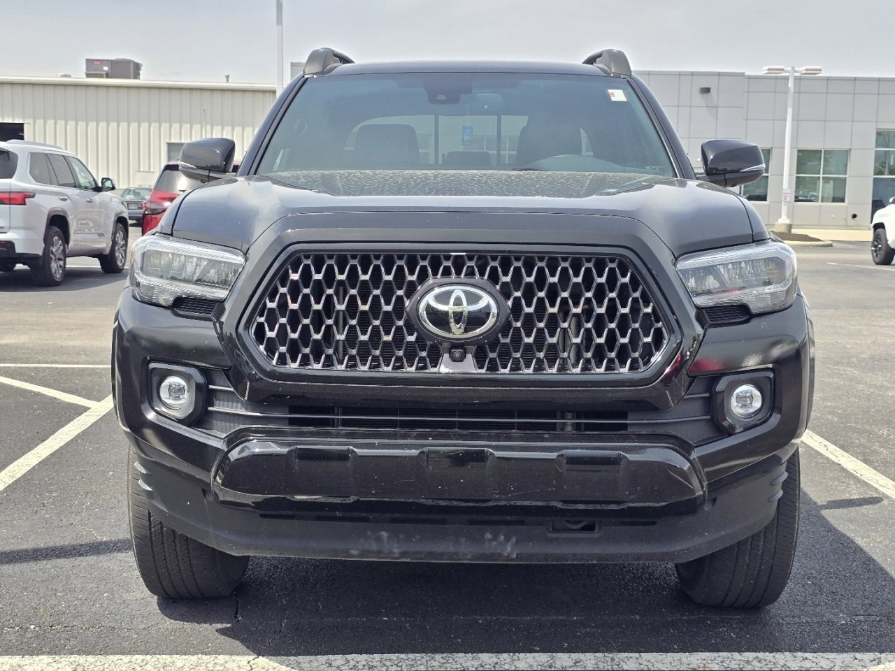 Used 2023 Toyota Tacoma Limited w/ Nightshade Package AWD/4WD image 2