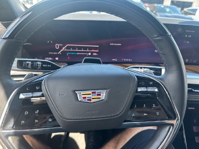 Certified 2026 Cadillac Escalade Platinum Sport w/ LPO, ONYX Package AWD/4WD image 13