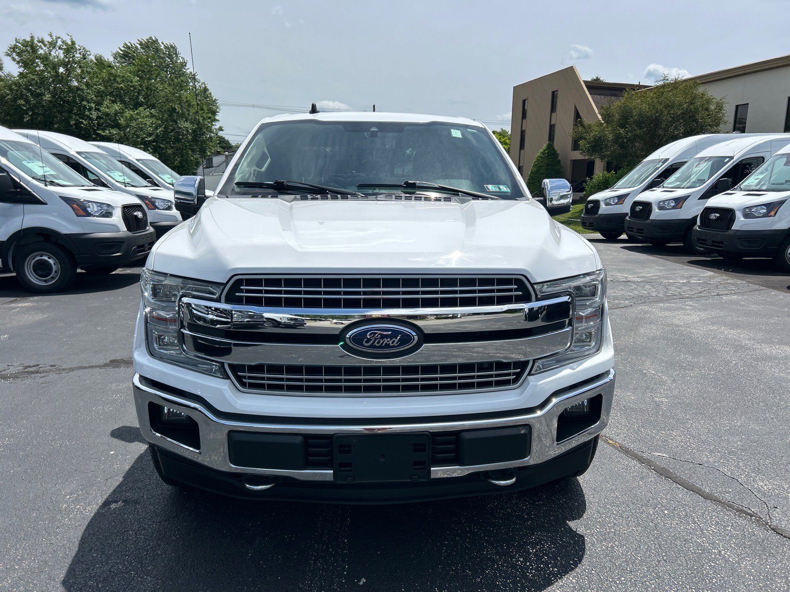 Used 2020 Ford F150 Lariat w/ Equipment Group 502A Luxury AWD/4WD image 2