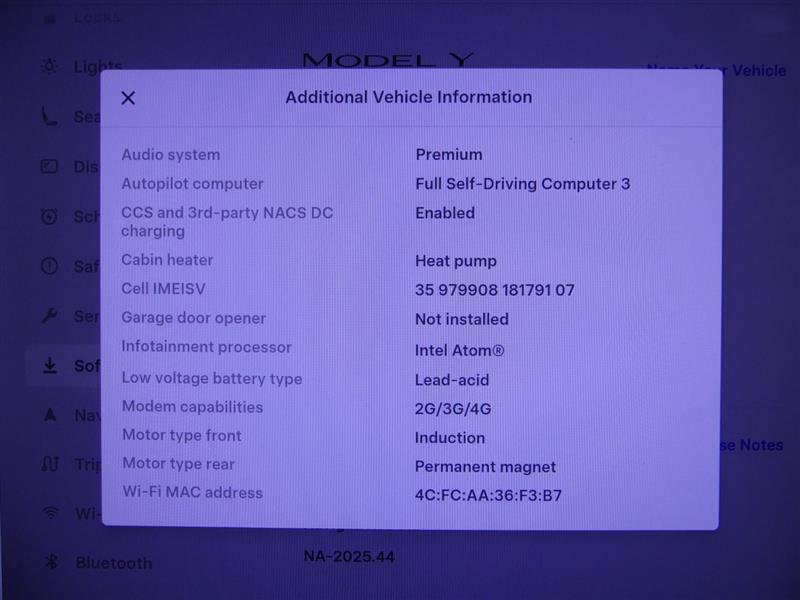 Used 2022 Tesla Model Y Performance AWD/4WD image 9