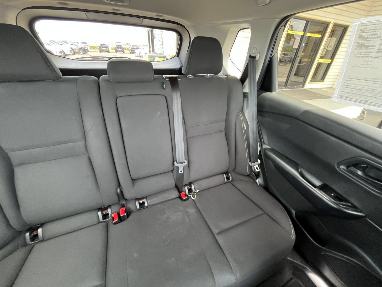 Used 2024 Nissan Rogue S AWD/4WD image 35