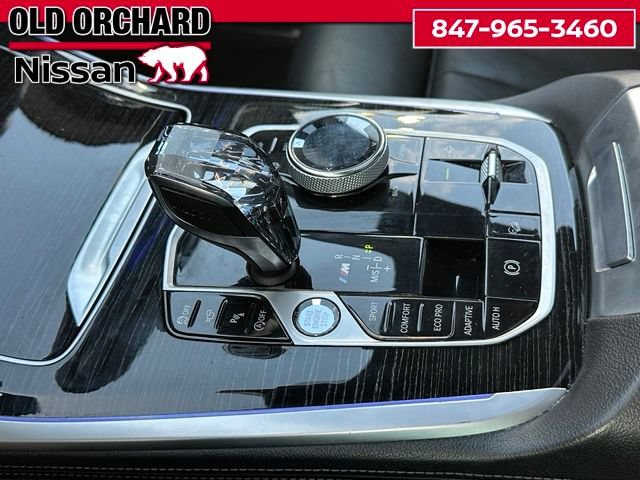 Used 2020 BMW X7 M50i AWD/4WD image 19