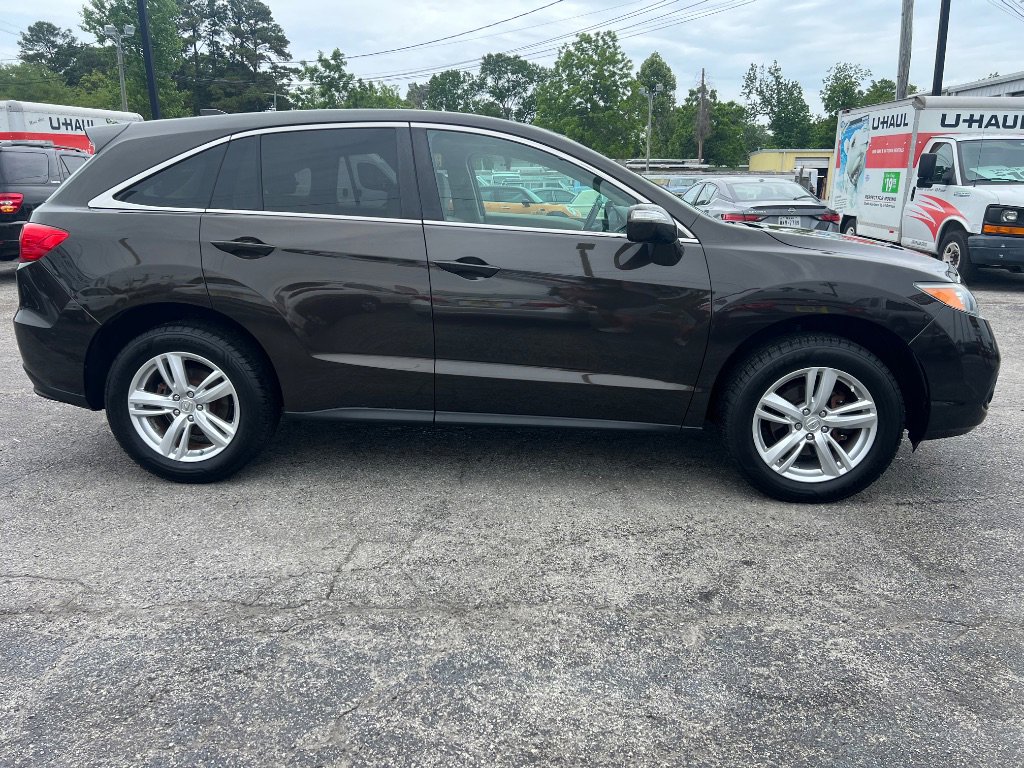 Used 2015 Acura RDX FWD image 2