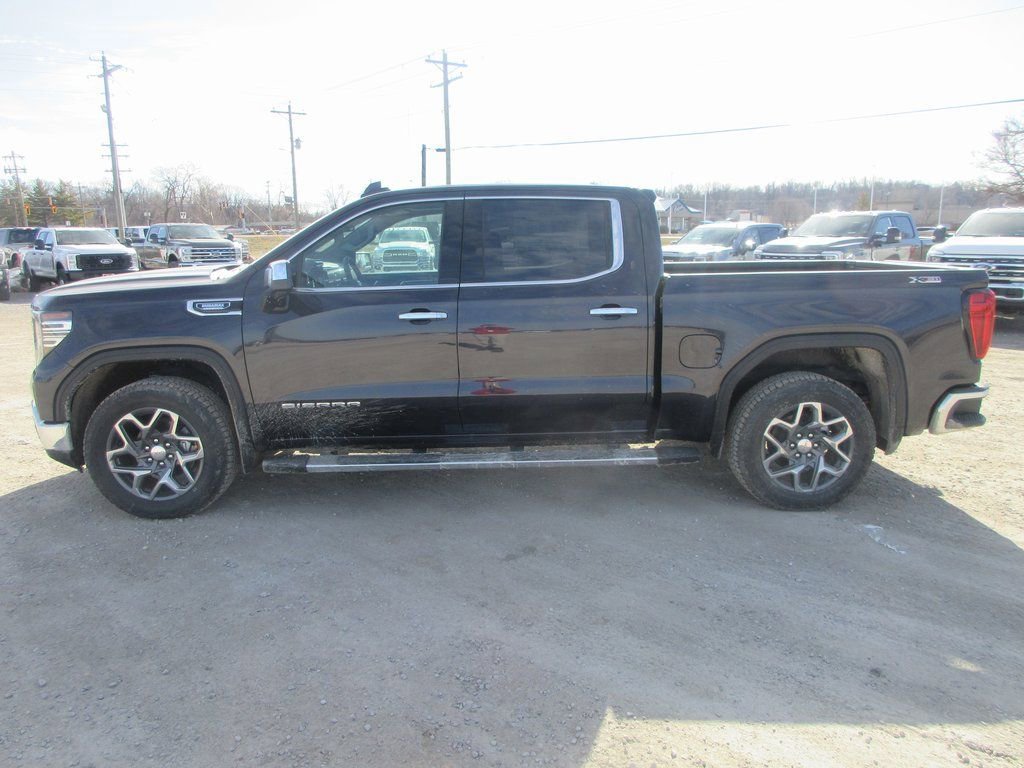 New 2026 GMC Sierra 1500 SLT w/ SLT Premium Plus Package image 10