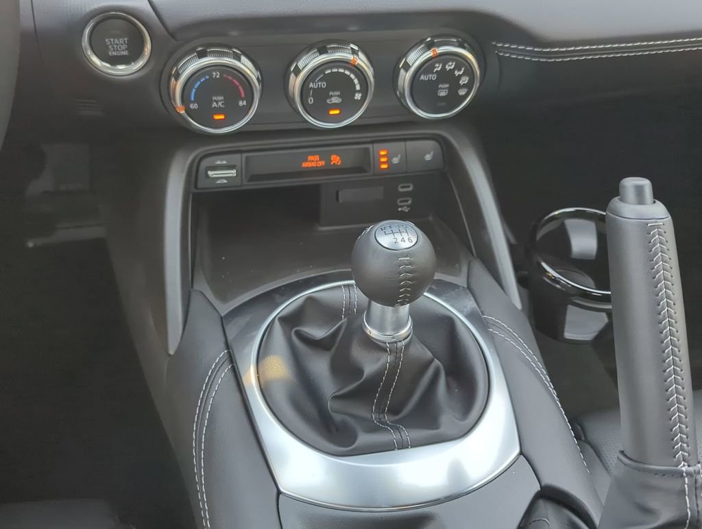 New 2026 MAZDA MX-5 Miata RF Grand Touring RWD image 16