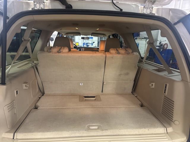 Used 2016 Ford Expedition EL XLT w/ Equipment Group 202A image 15