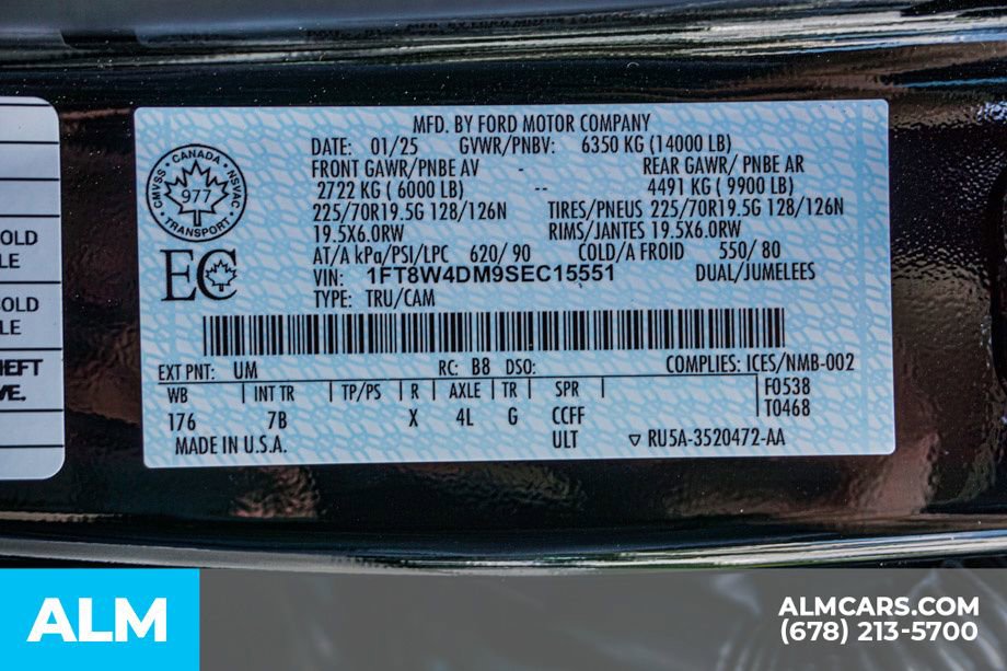 Used 2025 Ford F450 Platinum w/ FX4 Off-Road Package image 61