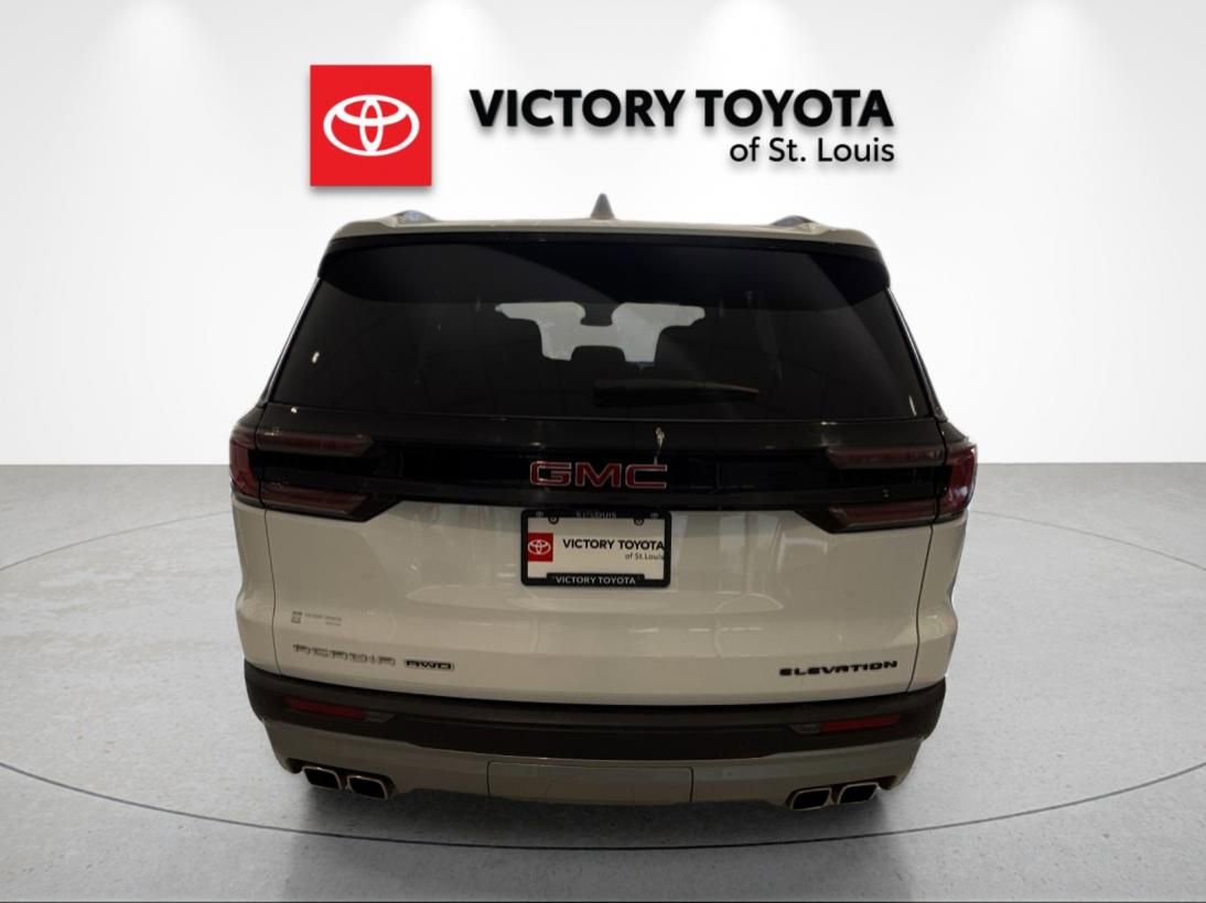 Used 2025 GMC Acadia Elevation AWD/4WD image 4