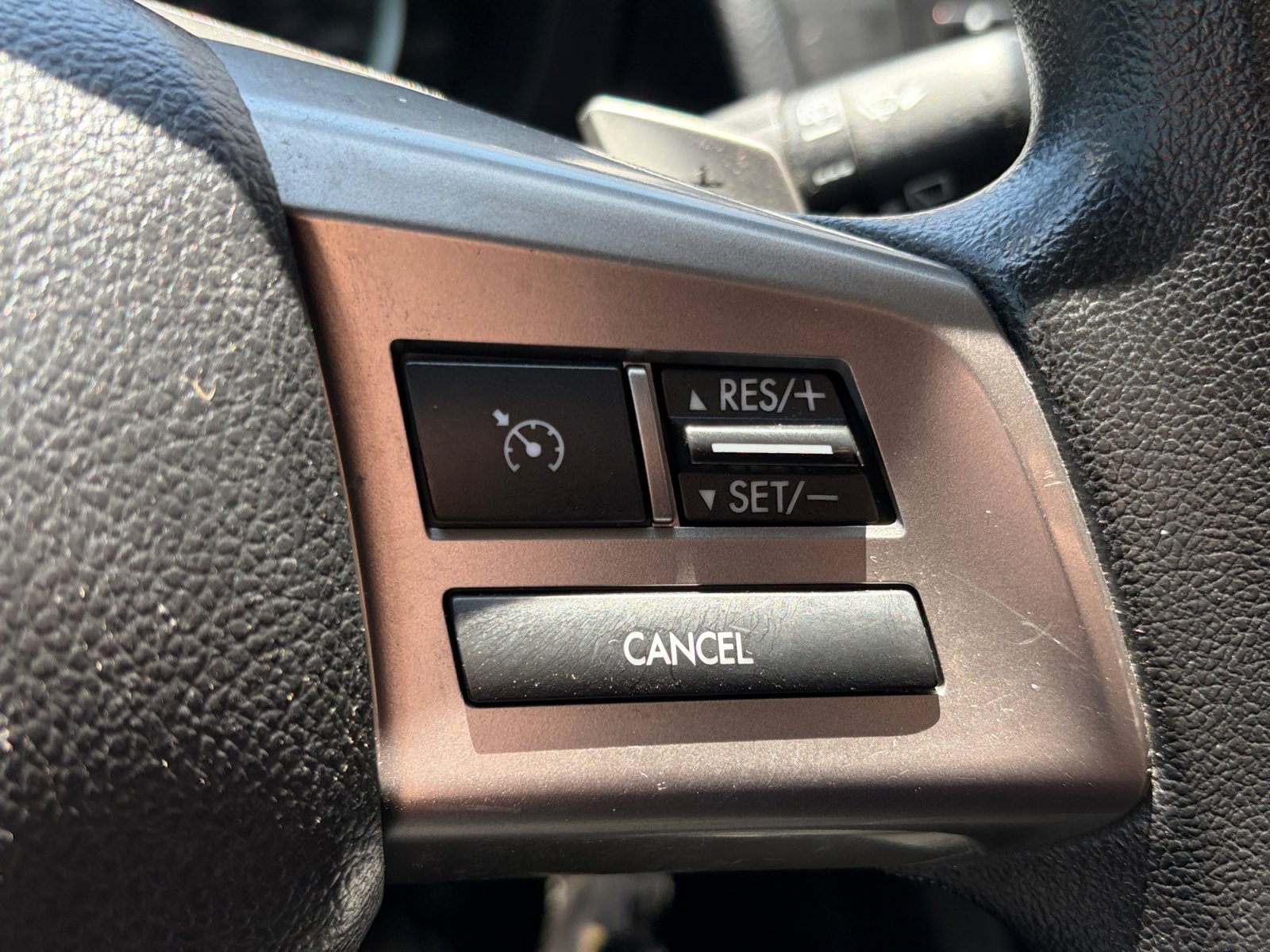 Used 2014 Subaru Crosstrek 2.0i Premium AWD/4WD image 18