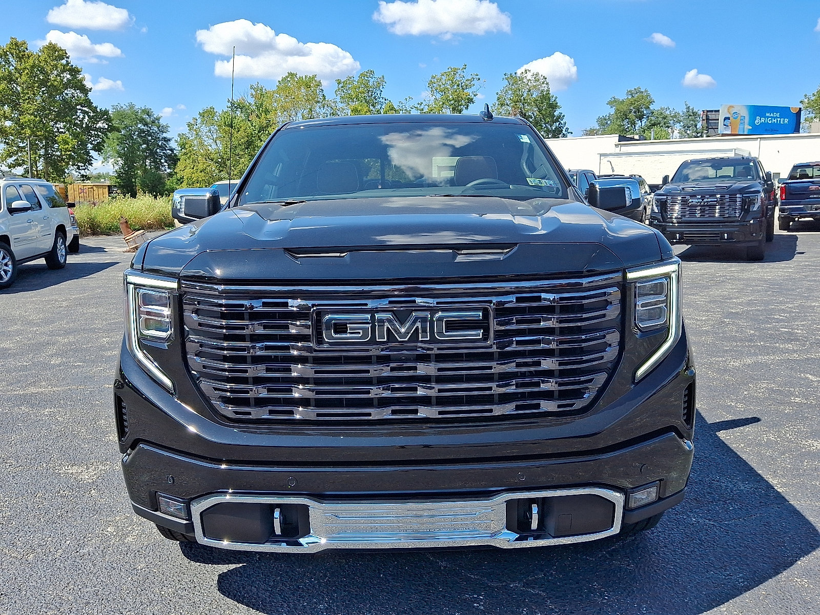 New 2026 GMC Sierra 1500 Denali Ultimate video 2