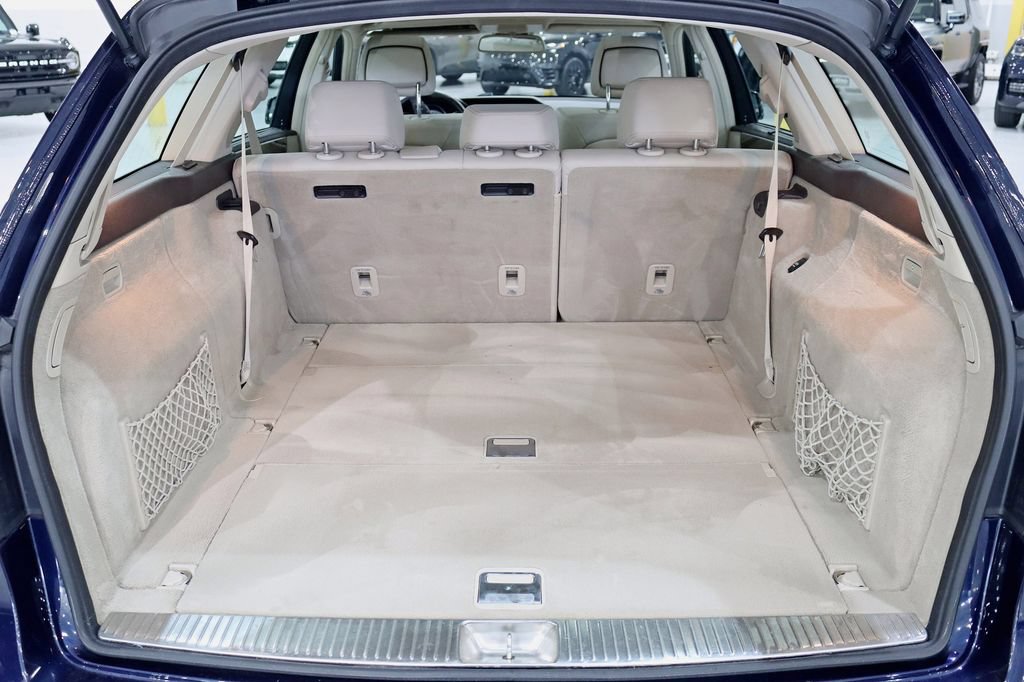 Used 2016 Mercedes-Benz E 350 4MATIC Wagon w/ Premium Package image 36