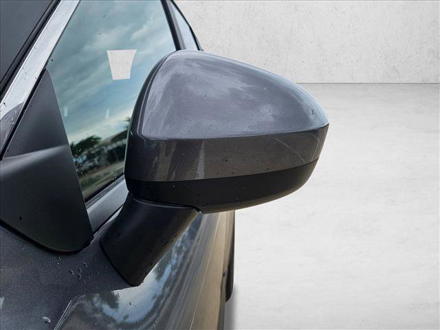 Used 2025 Nissan Rogue SV image 14