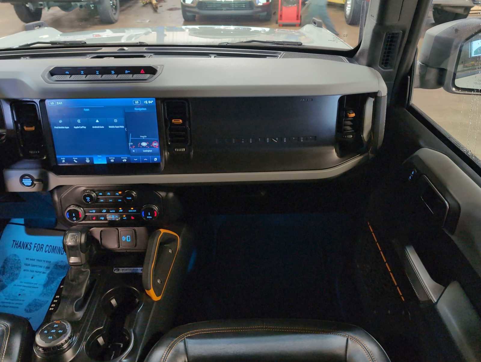 Used 2022 Ford Bronco Badlands w/ Sasquatch Package image 28