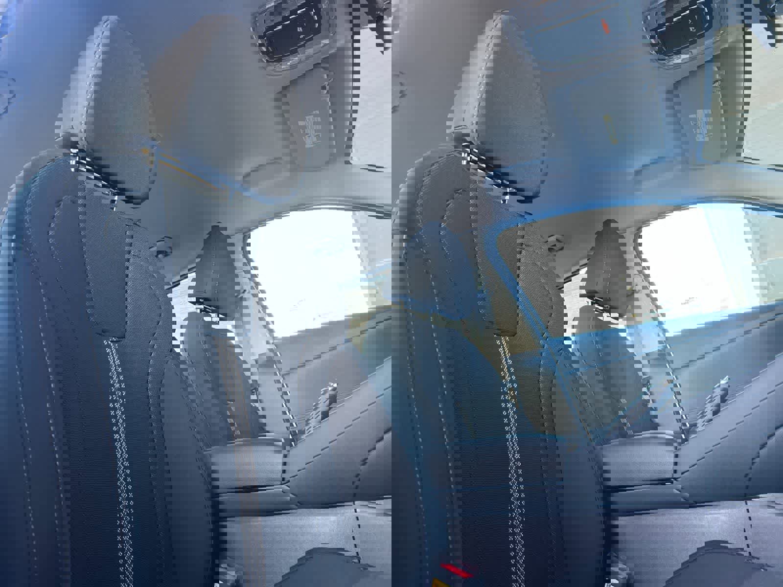 New 2026 Hyundai Elantra SE w/ Cargo Package image 17