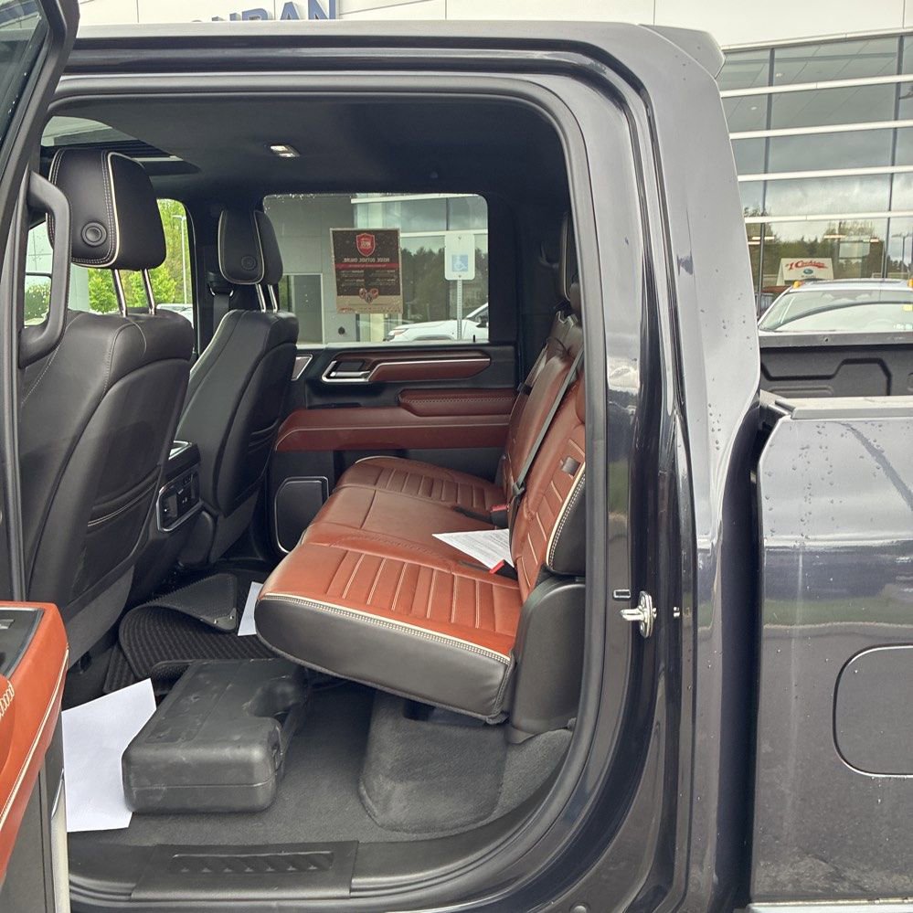 Used 2026 GMC Sierra 2500 Denali Ultimate w/ Max Trailering Package AWD/4WD image 18